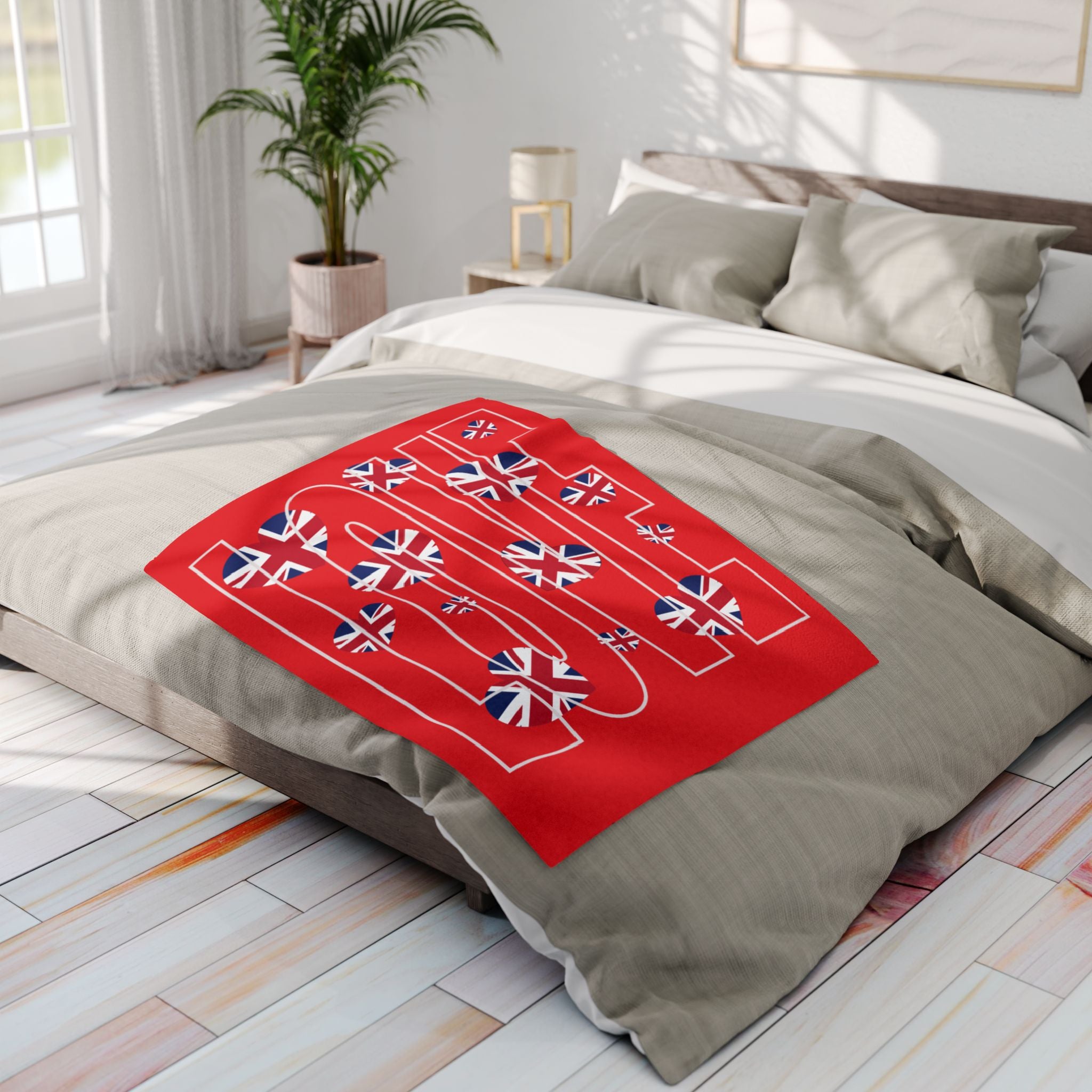 Cozy British Love Fleece Blanket | Valentine's Gift, Home Decor, Warm Throw, Gift for Him/Her, British Flag Design