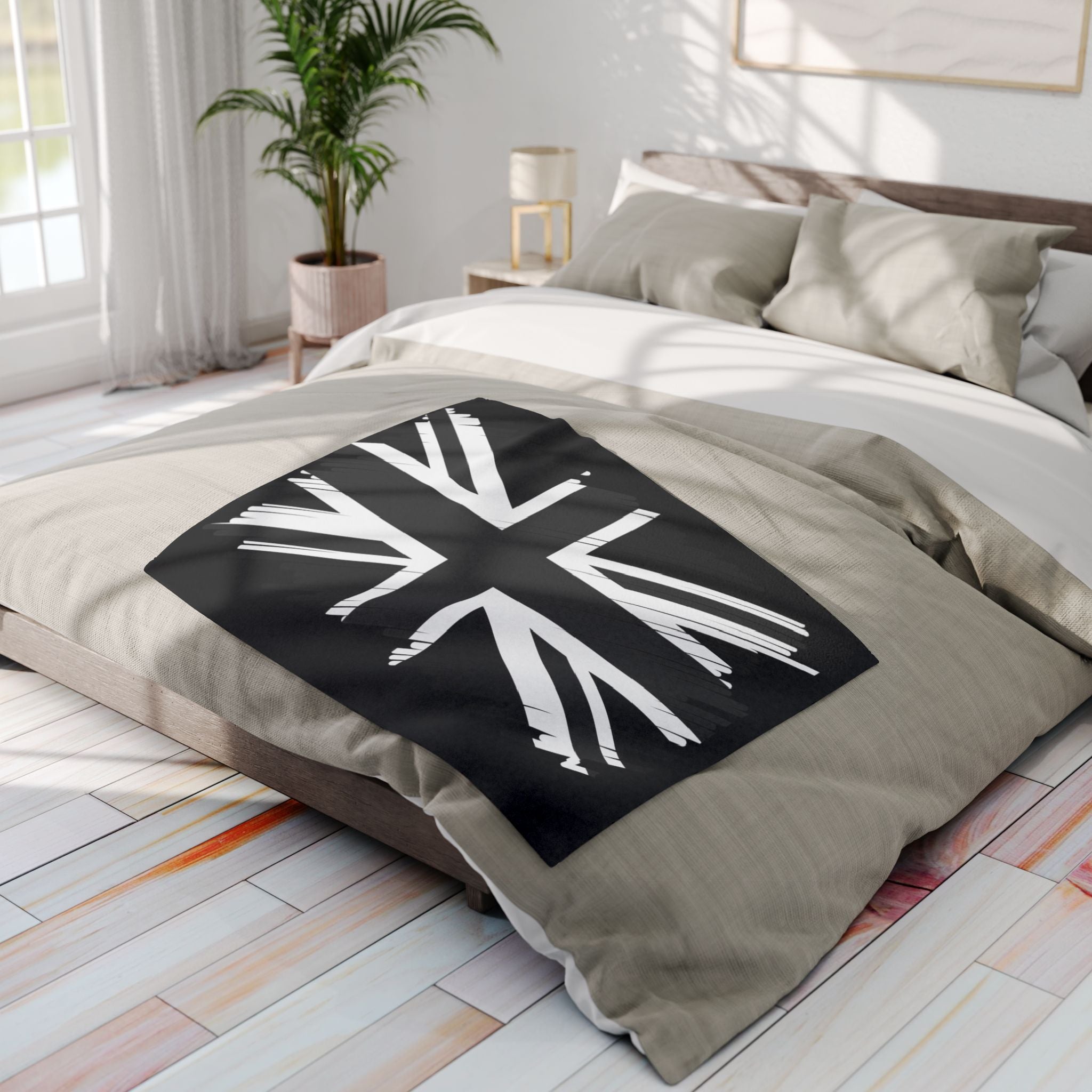 Union Jack Arctic Fleece Blanket, Cozy Throw for Home Decor, British Flag Blanket, Gift for Travelers, Living Room Accent