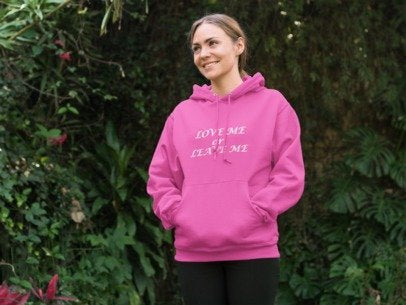 Love Me or Leave Me College Hoodie - Unisex Casual Wear, Cozy Street Style, Perfect Gift, British Heart Design