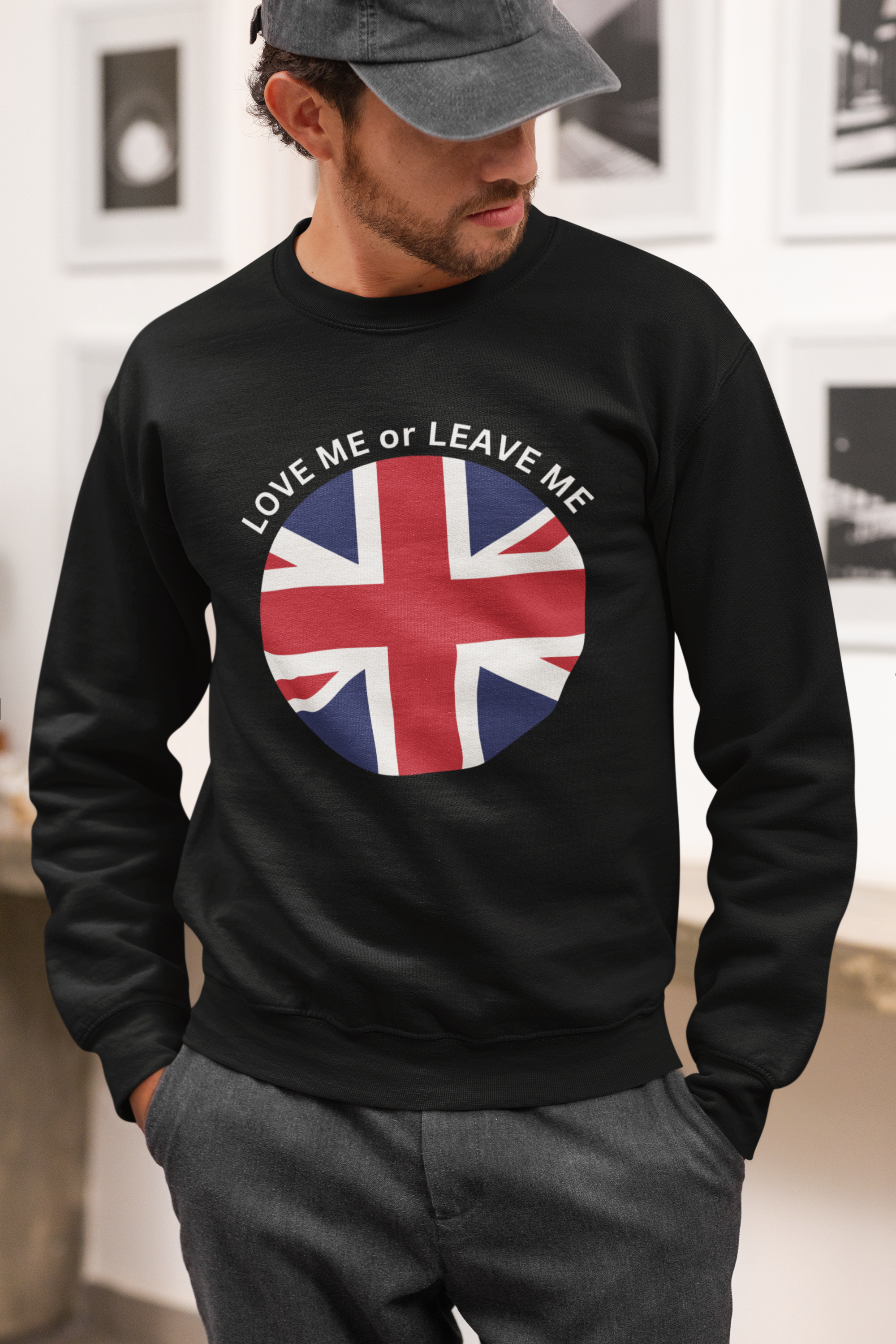 Union Jack Love me or Leave me  Unisex Sweatshirt | Perfect for Casual Wear, Travel, Gift for Brits, English Theme, Cozy Look