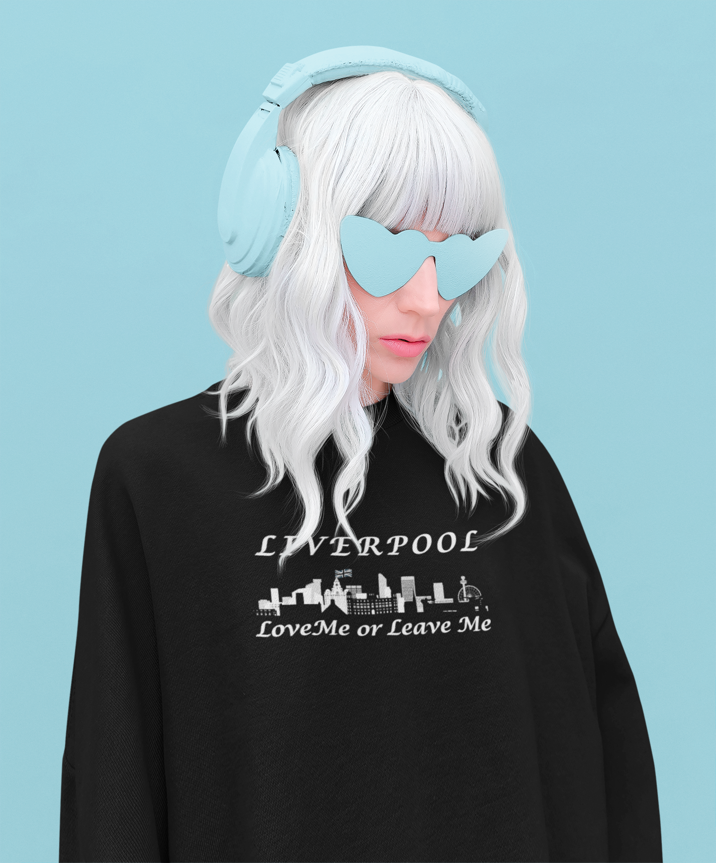 Liverpool Love Me or Leave Me Unisex Sweatshirt - Cozy, City Pride, Gift for Travelers, Casual Wear, Souvenir, Liverpool Merch