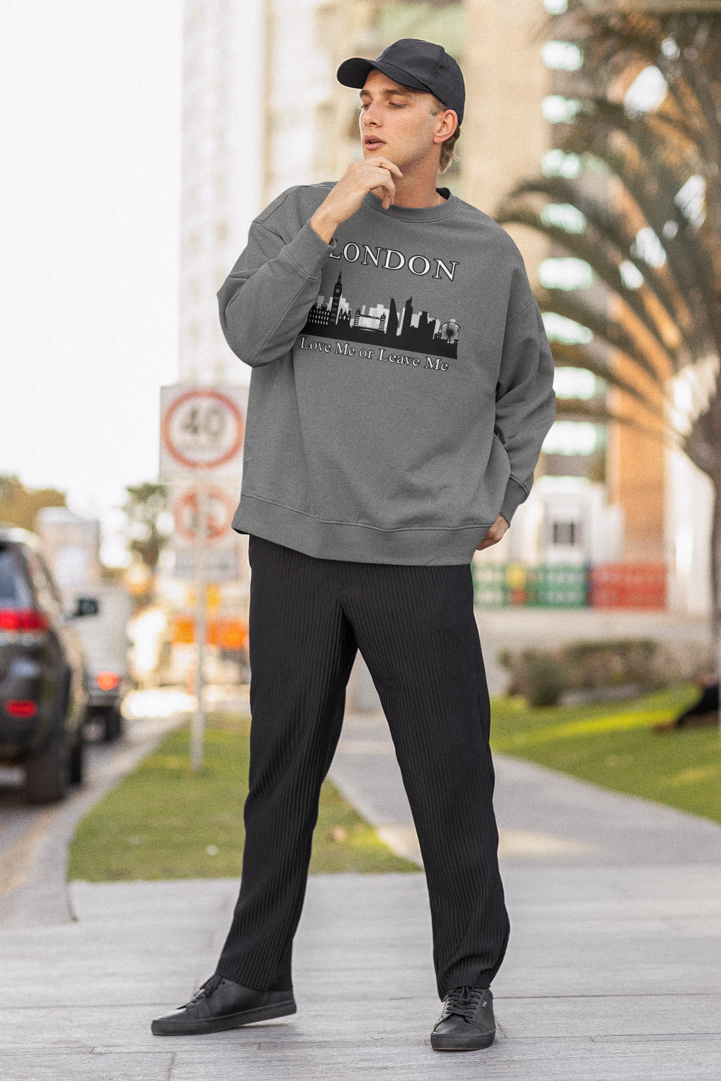 London Skyline Sweatshirt - Love Me or Leave Me, Unisex Cozy Top, City Lover Gift, Travel Souvenir, Cool Casual Wear