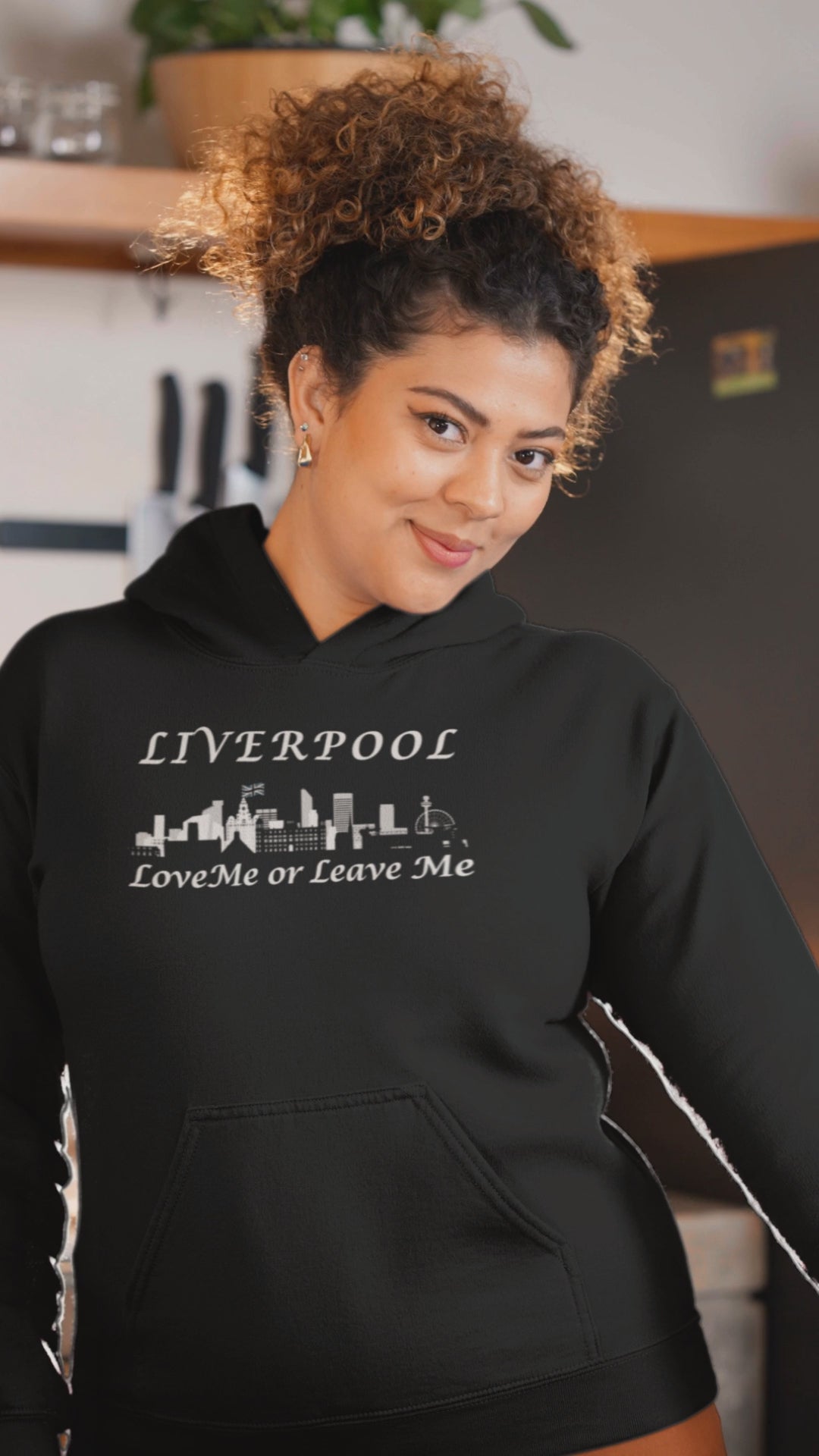 Liverpool Skyline College Hoodie - Love Me or Leave Me, Comfortable Unisex Sweatshirt, Perfect Gift for Students, Casual Wear