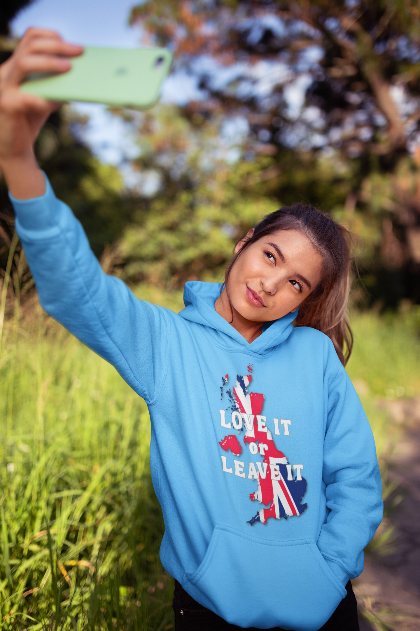 Unisex College Hoodie with UK Map Design, Cozy Campus Wear, Great for Graduation, Gift for Students, Casual Style