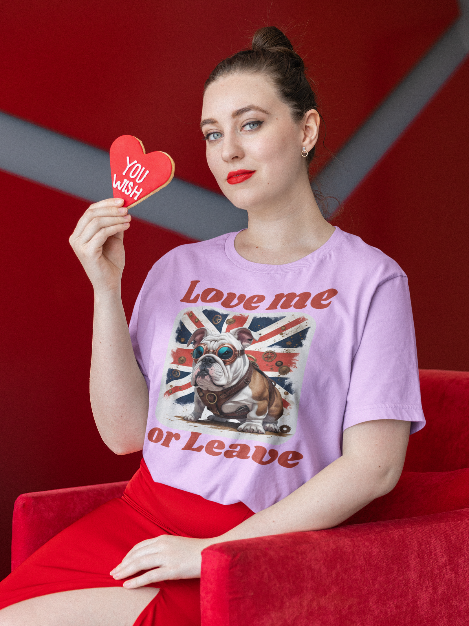 Bulldog Love me or Leave Tee, Unisex T-Shirt for Patriots and Dog Lovers, Gifts for Pet Owners, Casual Everyday Wear, British Bulldogl Lover Gift