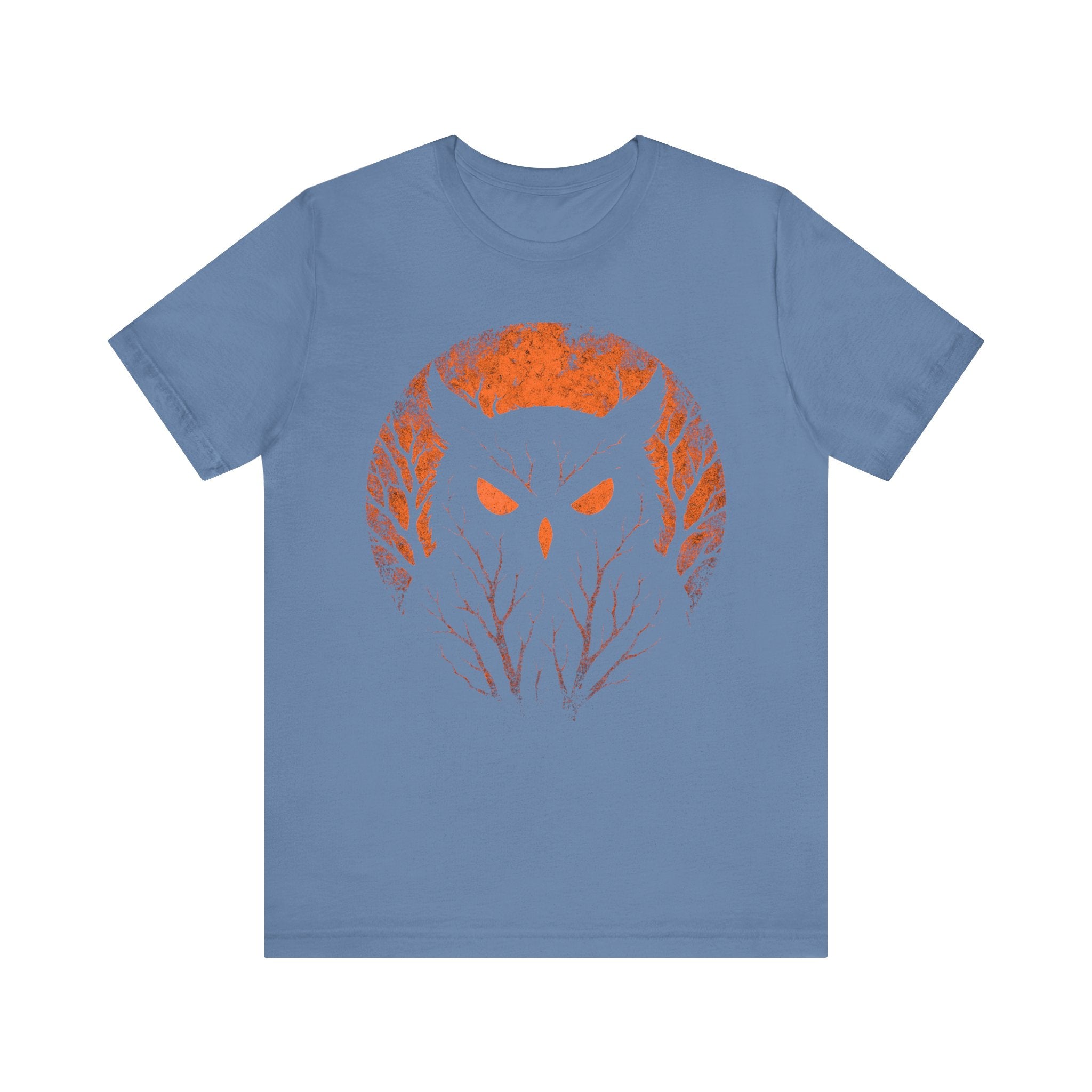 Spooky Owl Graphic Tee for Halloween Lovers