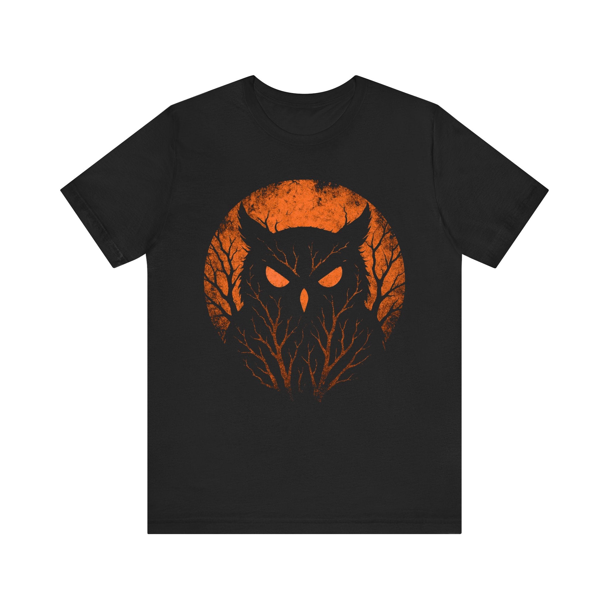 Spooky Owl Graphic Tee for Halloween Lovers