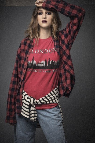 London Skyline Graphic Tee, Love Me or Leave Me Shirt, Travel Shirt, Unisex T-Shirt, Gift for London Lovers, Casual Wear