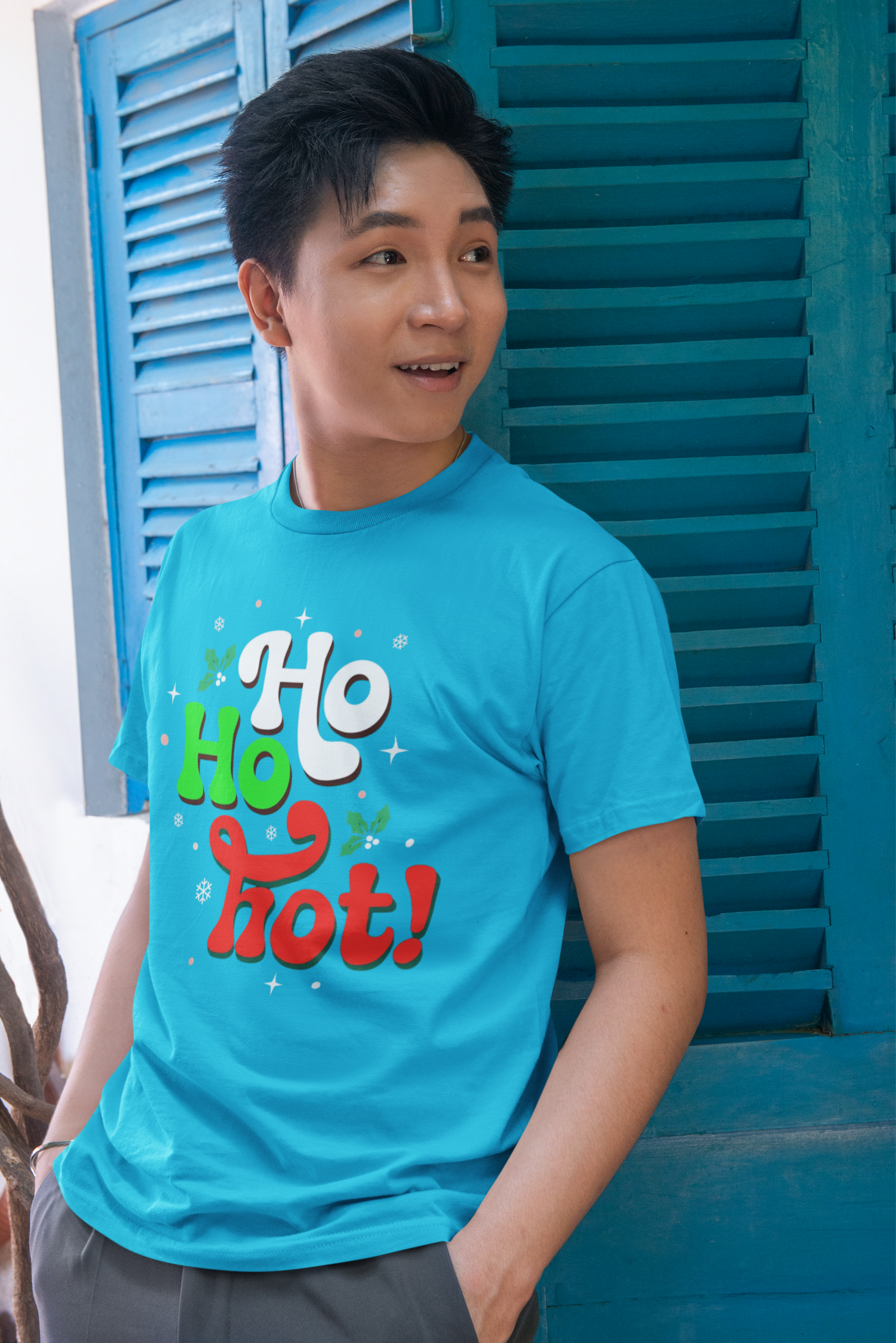 Ho Ho Hot! Christmas Graphic Tee — Funny Holiday T-Shirt