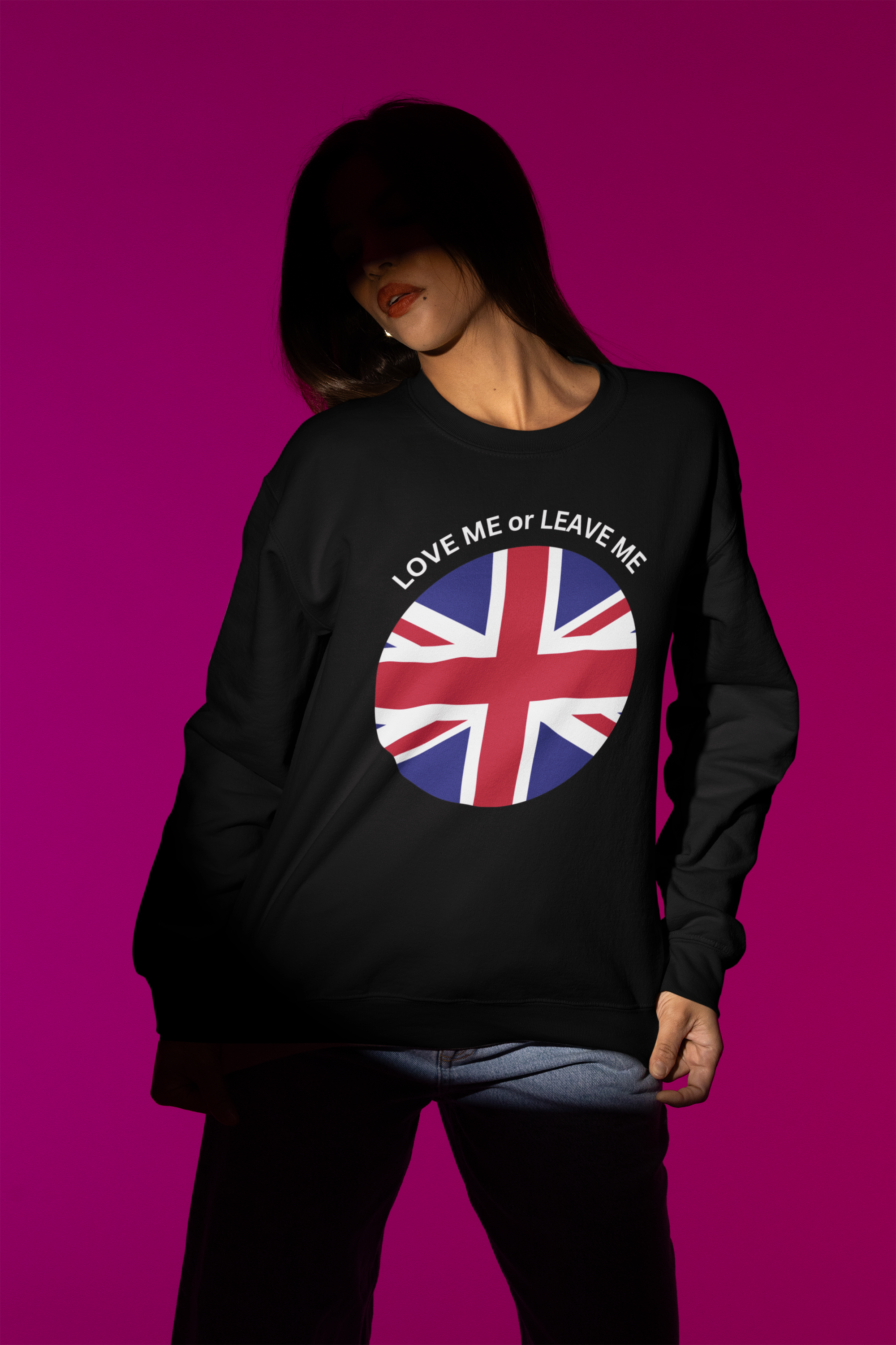 Love Me or Leave Me Unisex Crewneck Sweatshirt, Cozy Gift for British Flag Lovers, Casual Wear, Ideal for Holidays and Everyday, [...]