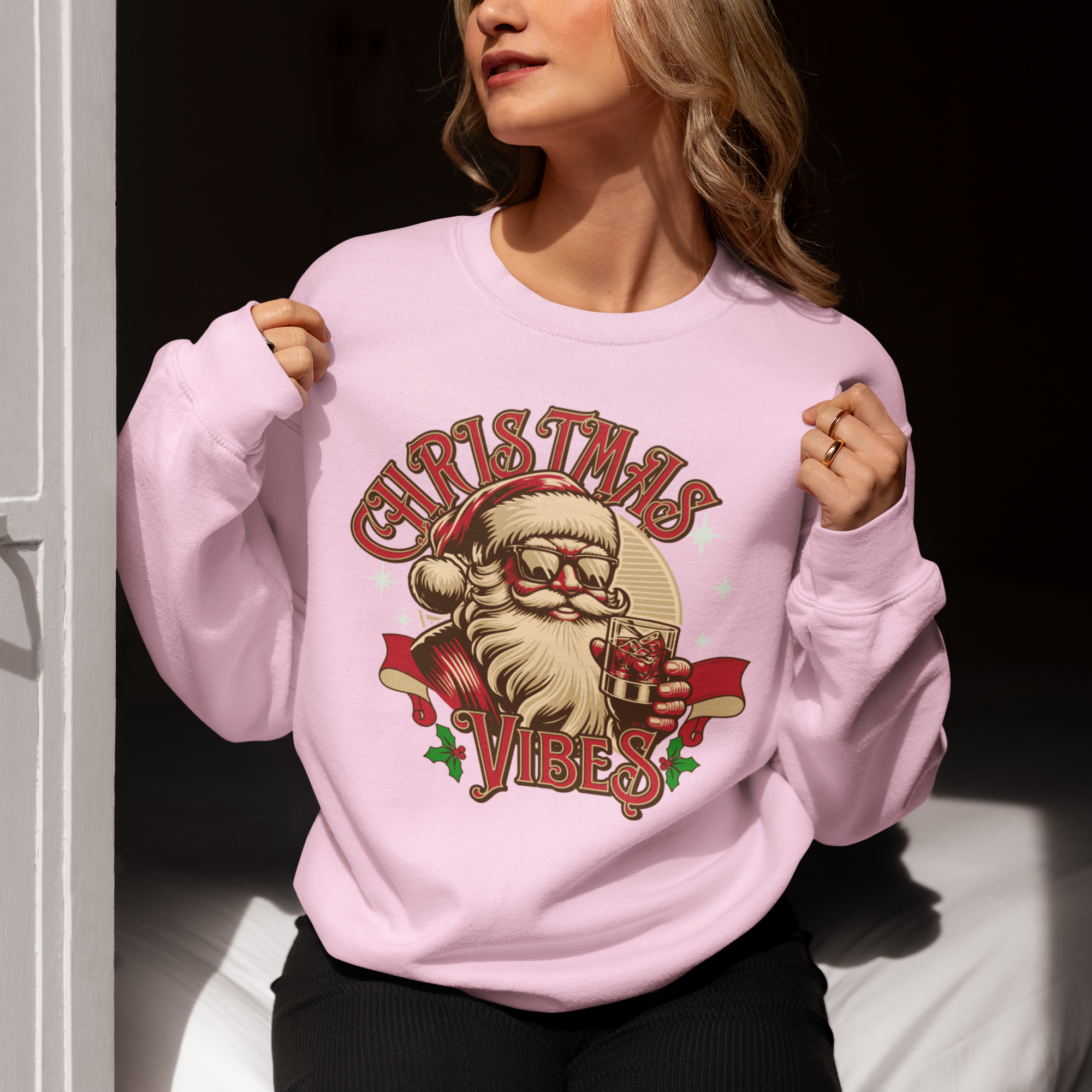 Sweatshirt — Retro Santa "Christmas Vibes" Holiday Crewneck