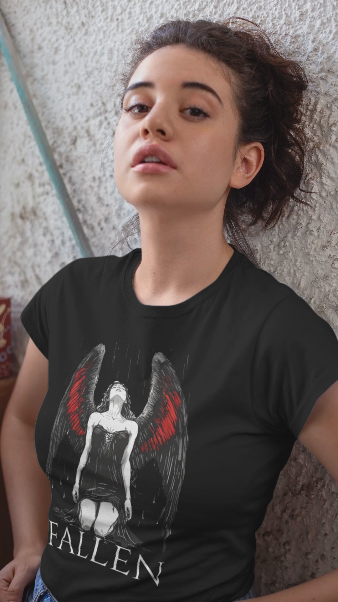 Fallen Angel Graphic T-Shirt, Unisex Tee for Gothic Style Lovers, Perfect for Halloween, Gift Idea for Dark Aesthetic Fans, Casual [...]