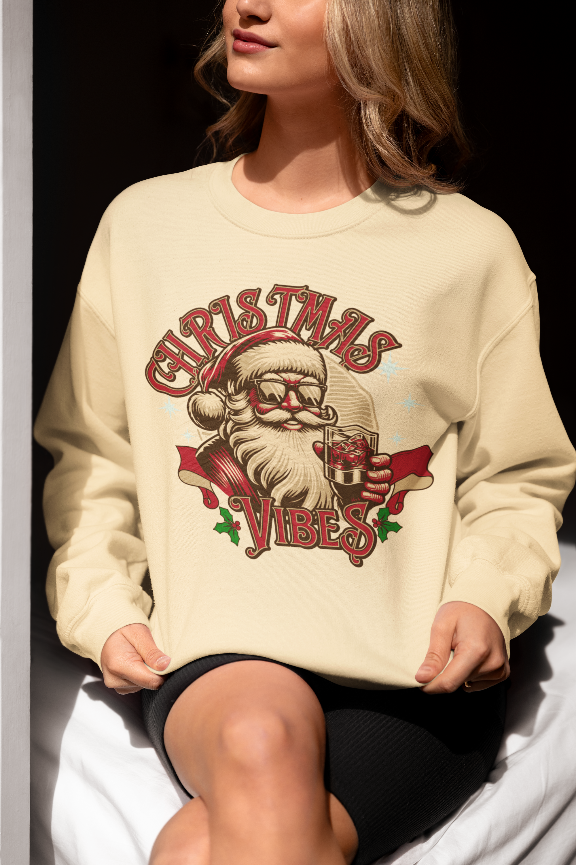 Sweatshirt — Retro Santa "Christmas Vibes" Holiday Crewneck